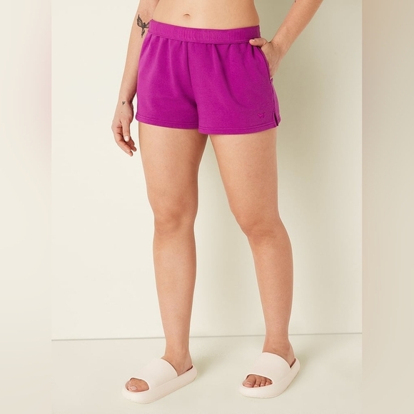 PINK Victoria's Secret Pants - NWT PINK Victoria's Secret Dahlia Magenta Pink Foldover Sweat Shorts Size XL